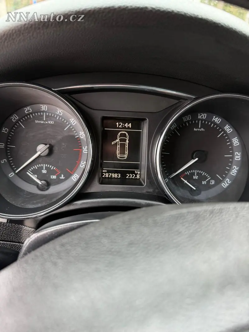 Skoda Superb – foto 5