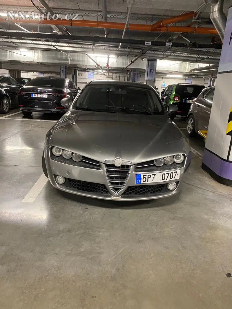 Alfa Romeo Giulia 2006 – fotografie vozu