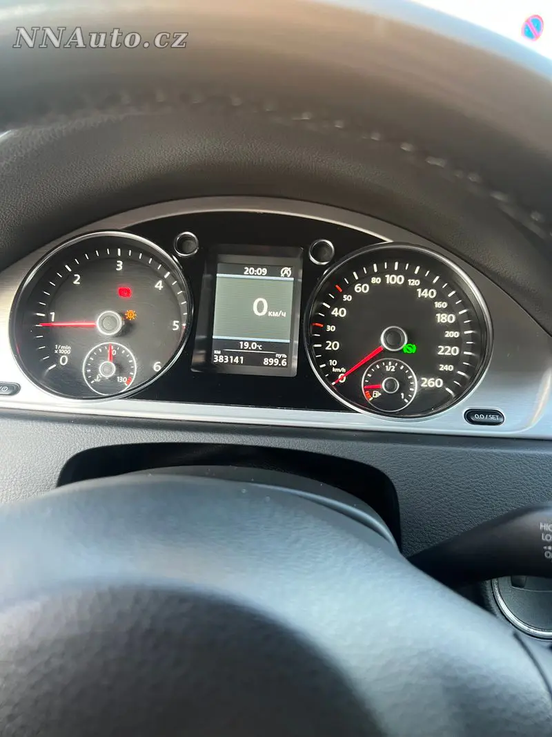 Volkswagen Passat – foto 8