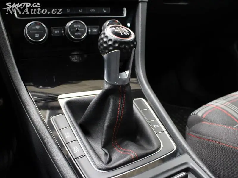 Volkswagen Golf-Gti – foto 5