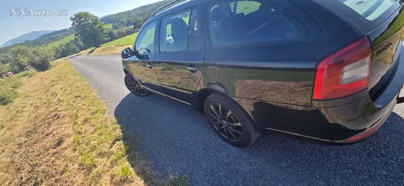 Škoda Octavia 2010 – fotografie vozu