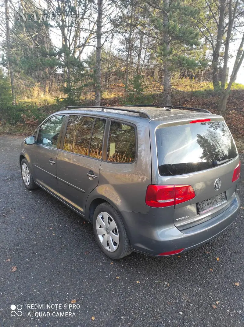 Volkswagen Touran – foto 6