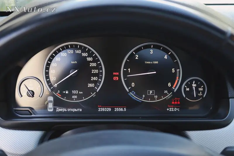 BMW 5-Series – foto 9