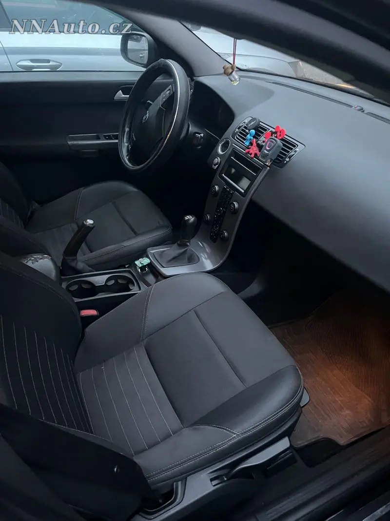 Volvo S40 2006 – fotografie vozu