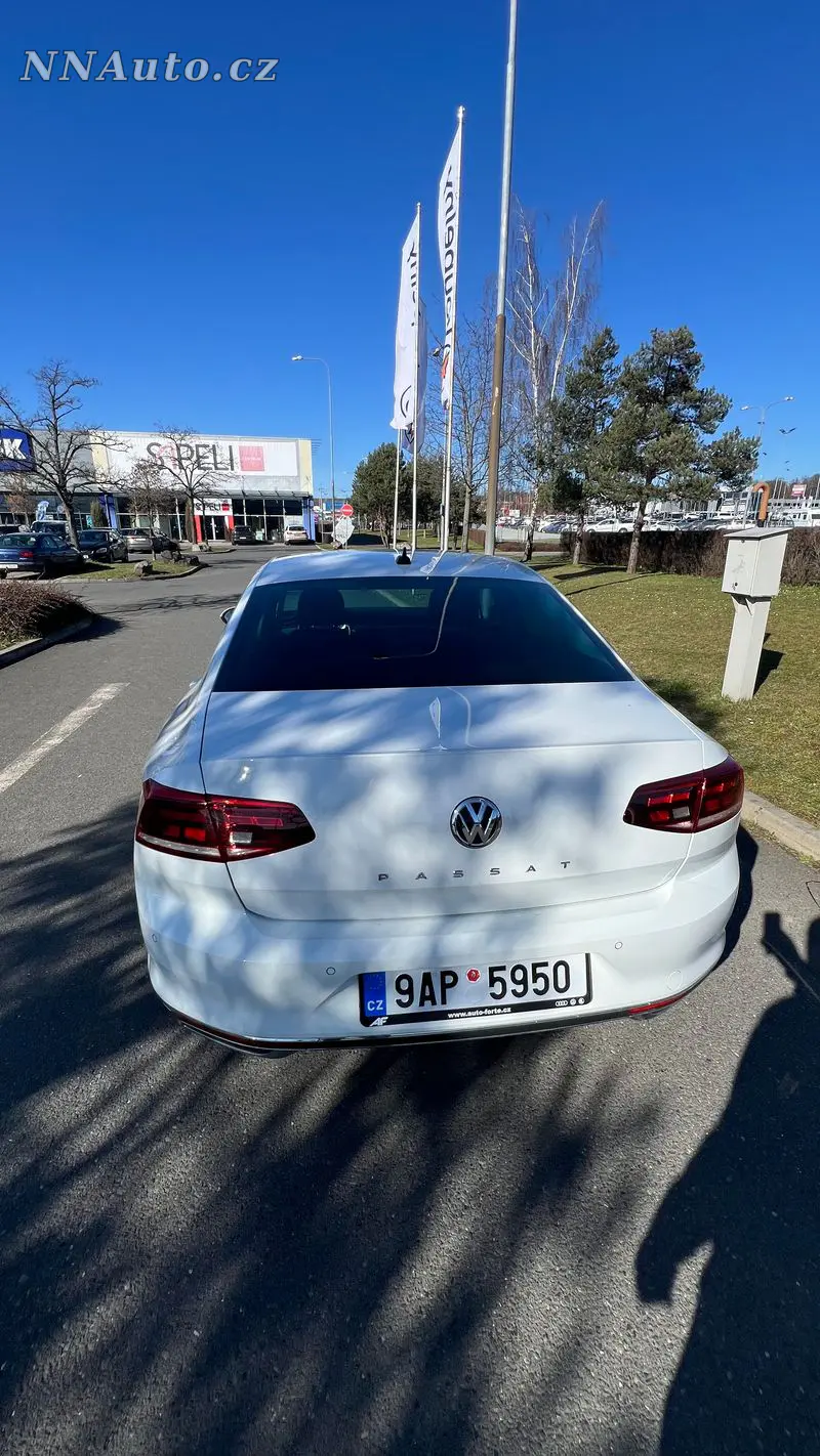 Volkswagen Passat – foto 4