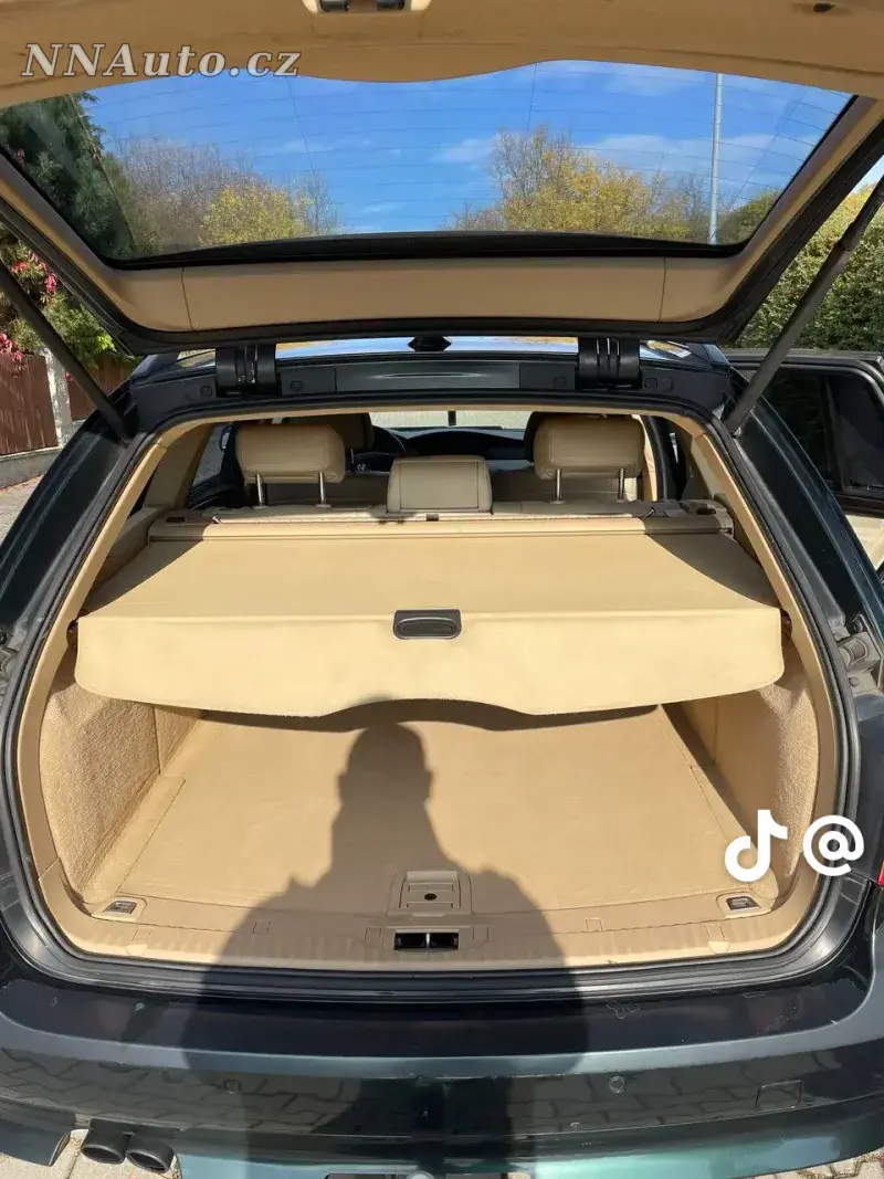 BMW 5-Series-Touring – foto 9