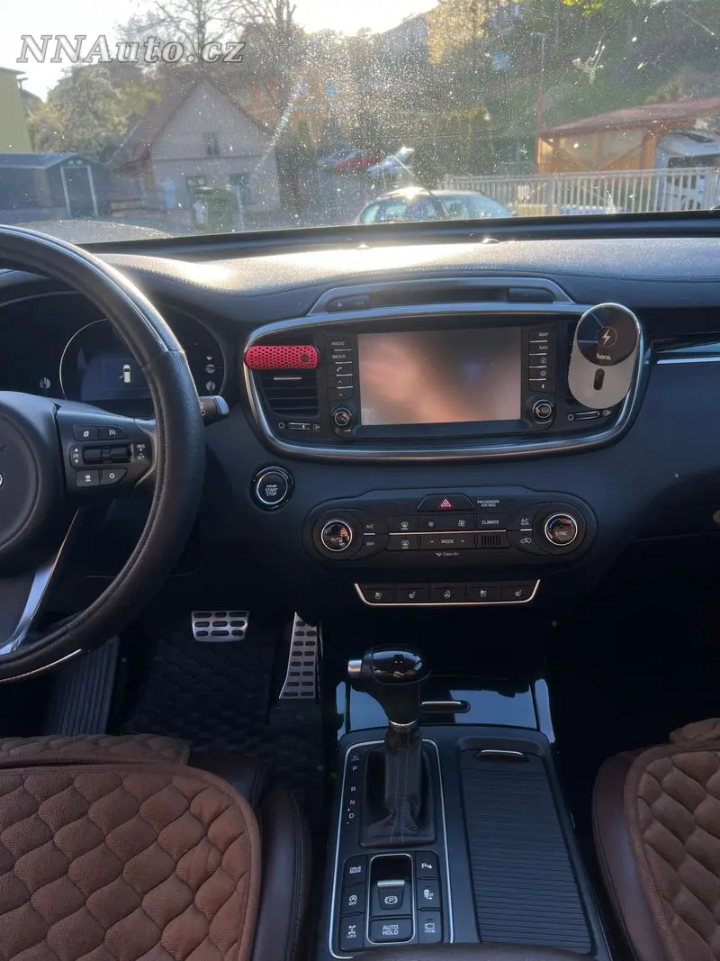 KIA Sorento – foto 8
