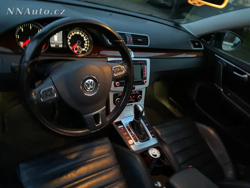 Volkswagen Passat-Variant – foto 2