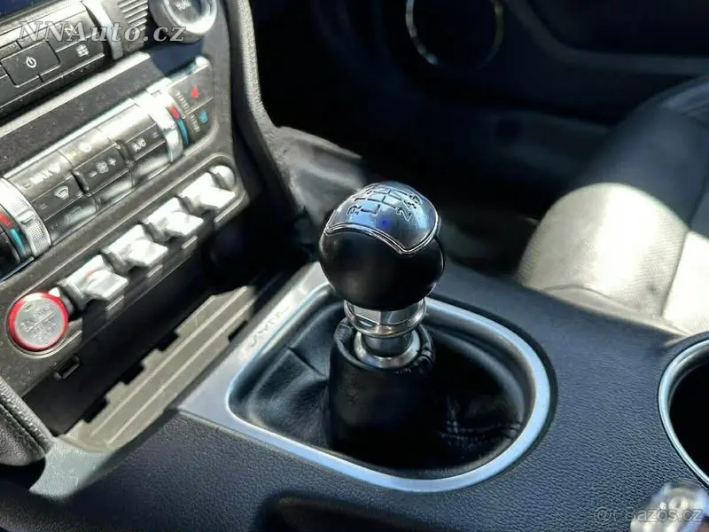 Ford Mustang – foto 7