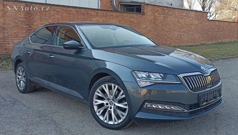 Skoda Superb – foto 2