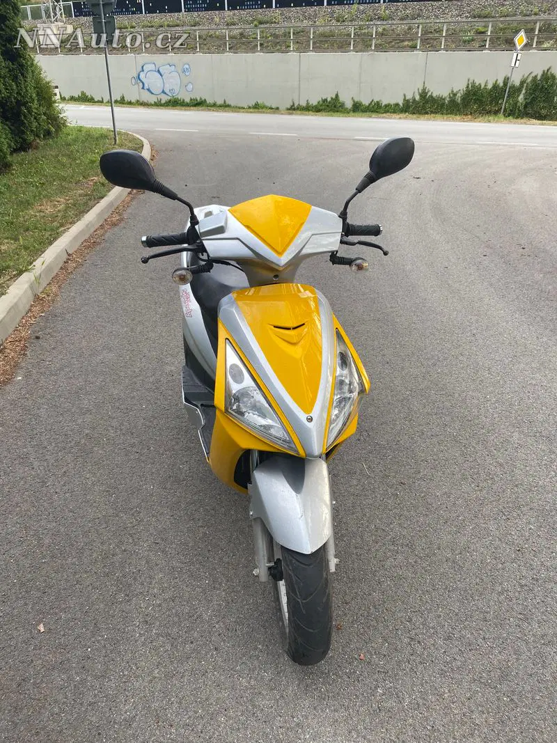 Yuki Yk 50 2007