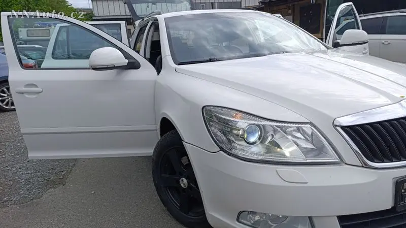 Škoda Octavia 2010 – fotografie vozu