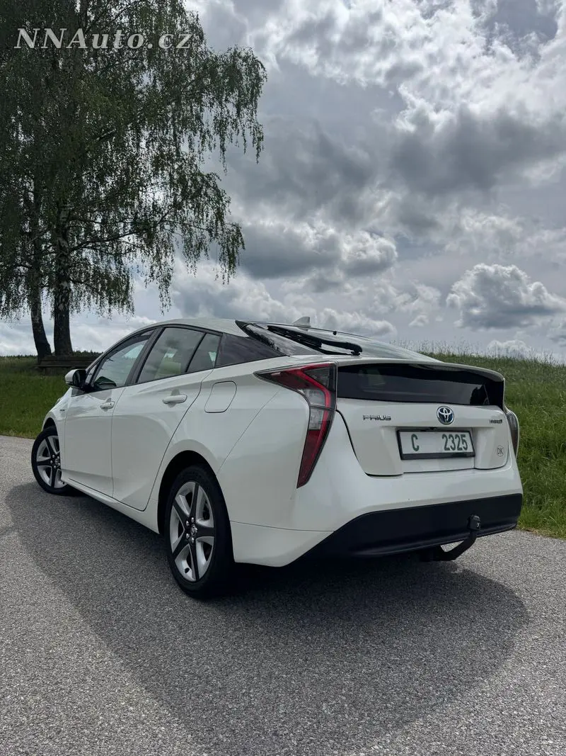 Toyota Prius – foto 5
