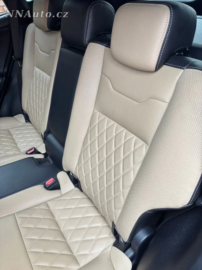 Toyota Rav4 – foto 9