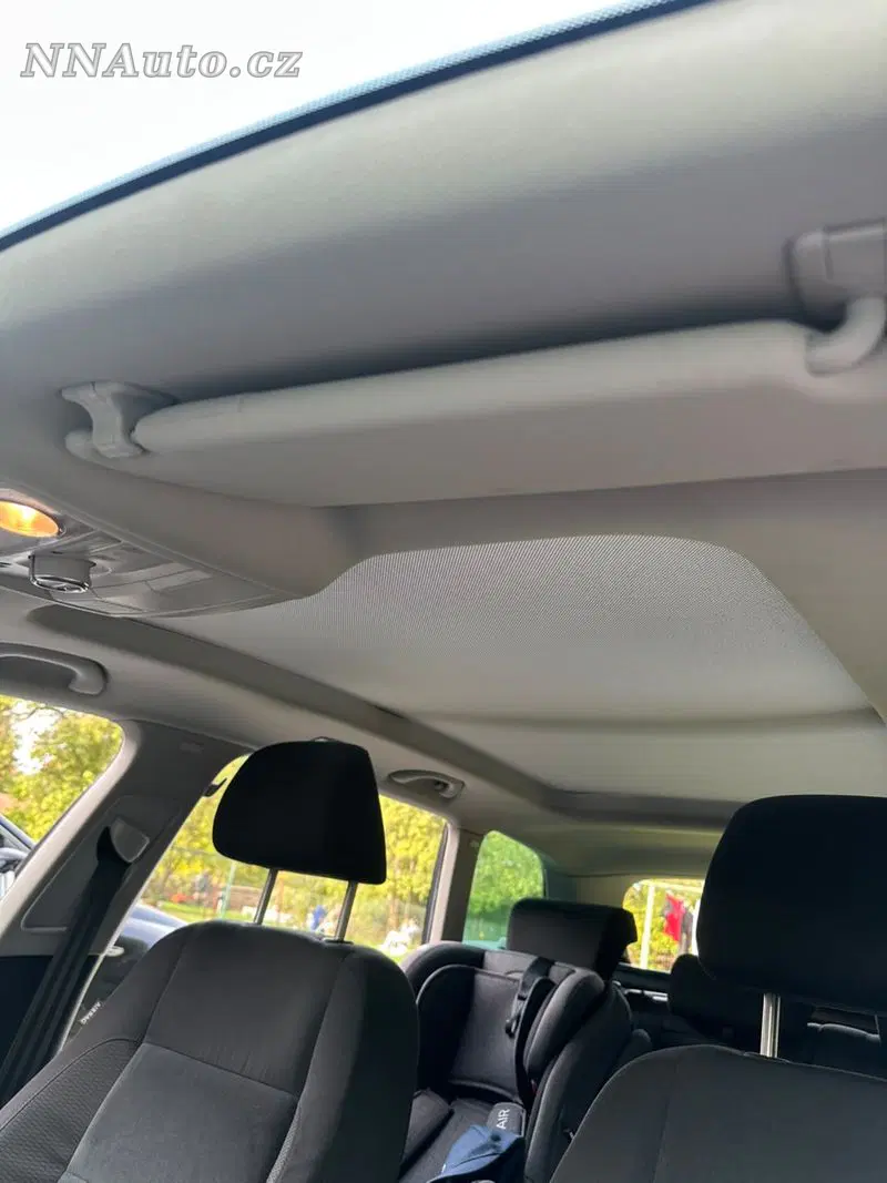 Volkswagen Golf 2009 – fotografie vozu