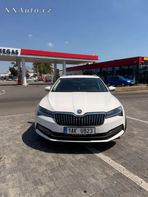 Škoda Superb 2.0 TDI 147 kW 4x4 DSG | Premium výbava Canton