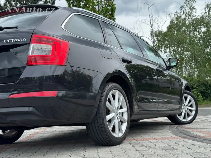 Skoda Octavia – foto 8