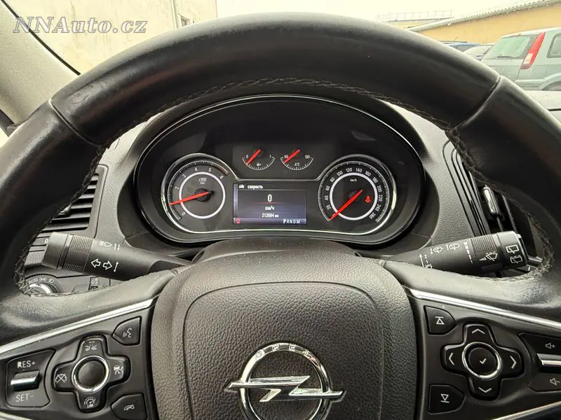 Opel Insignia – foto 8