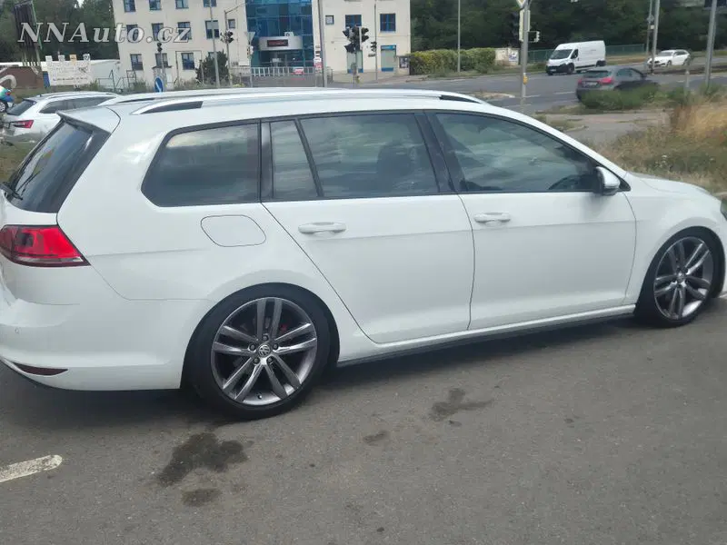 Volkswagen Golf 2016 – fotografie vozu