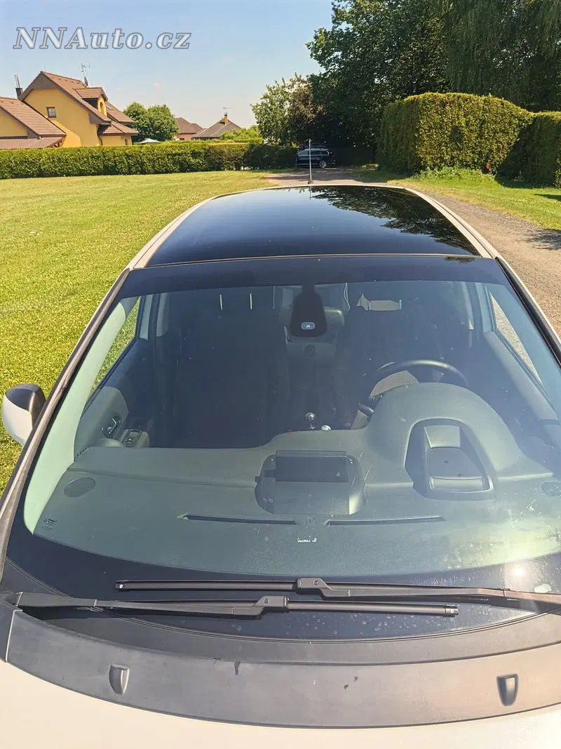 Peugeot 5008 2010 – fotografie vozu