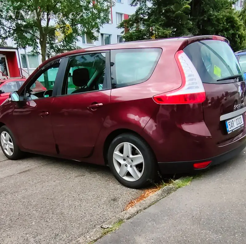 Renault Scenic – foto 2
