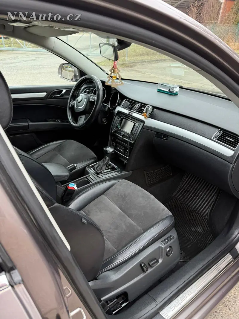 Skoda Superb – foto 6