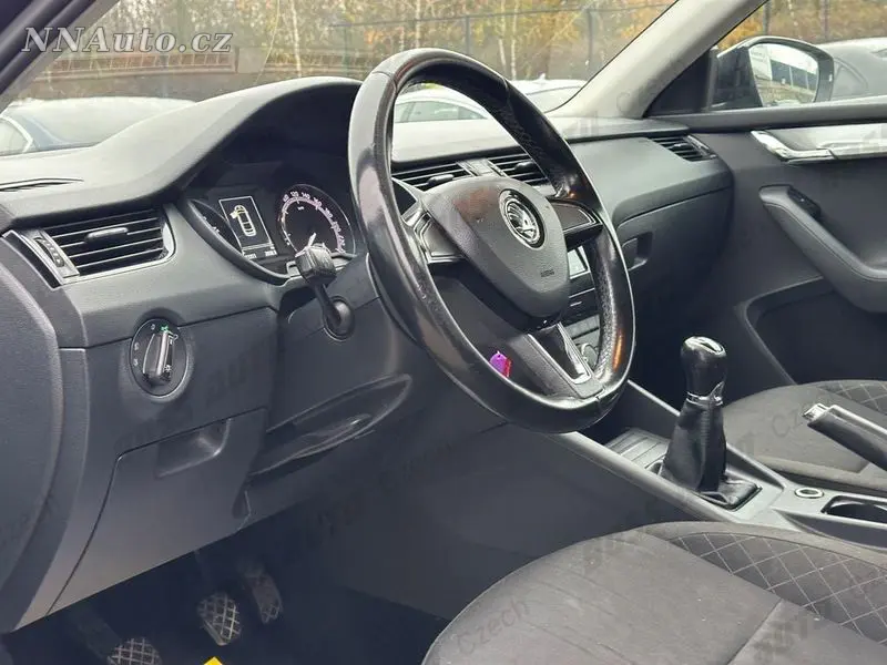 Skoda Octavia – foto 8