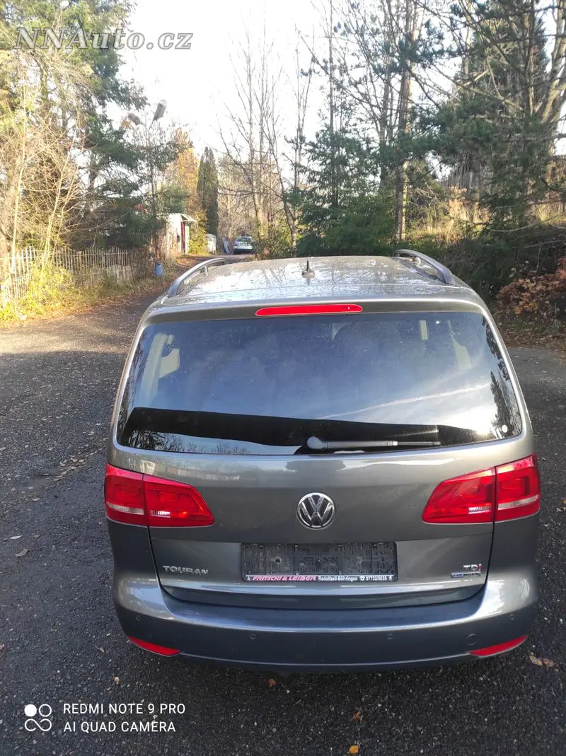 Volkswagen Touran – foto 7