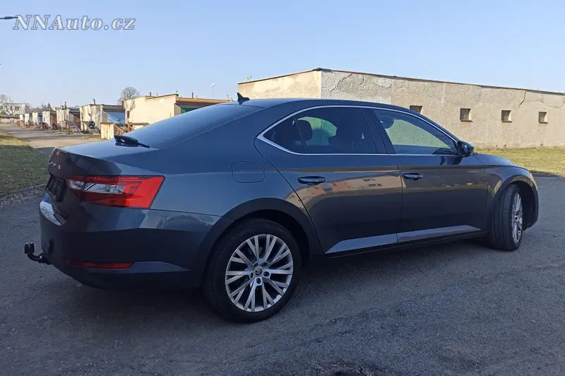 Skoda Superb – foto 5
