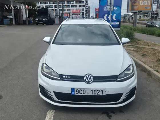 Volkswagen Golf 2016 na prodej – hlavní fotografie
