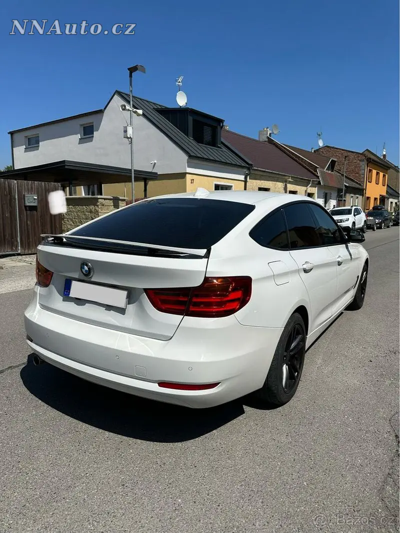 BMW 3-Series-Touring – foto 4
