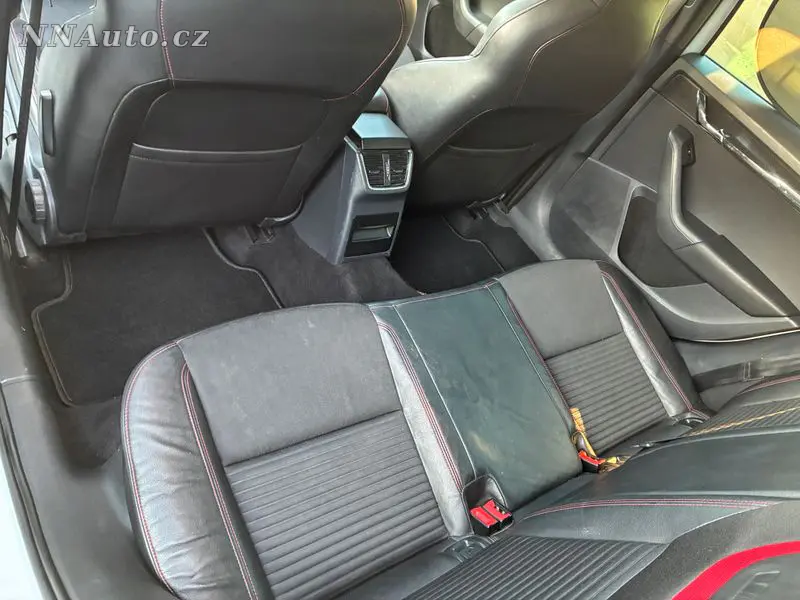 Skoda Octavia – foto 8