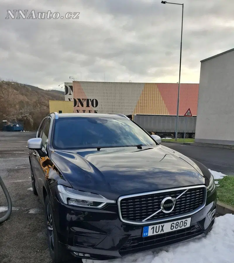 Volvo XC60 2018 – fotografie vozu