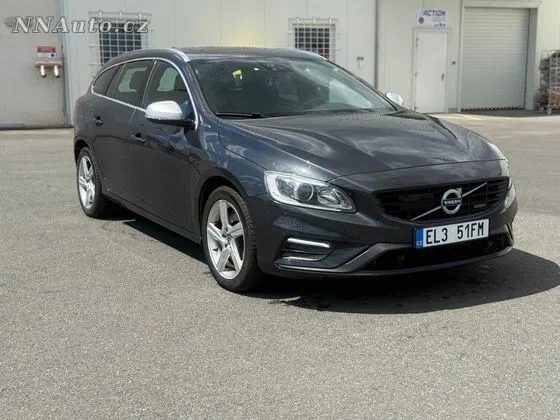 Volvo V60 2015 na prodej – hlavní fotografie