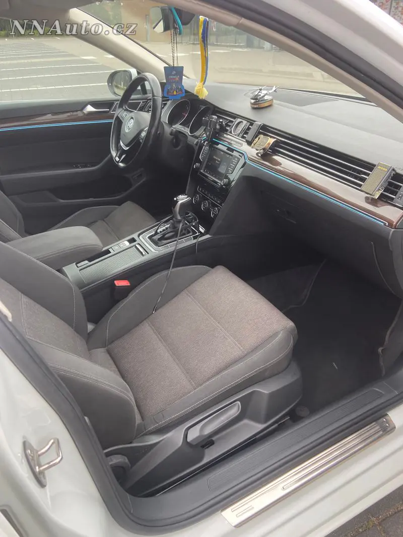 Volkswagen Passat – foto 8