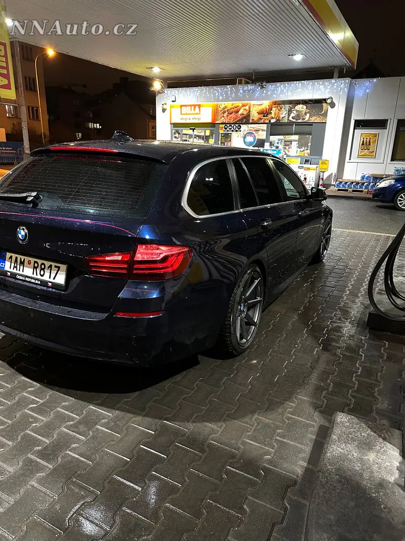 BMW 5-Series-Touring – foto 4