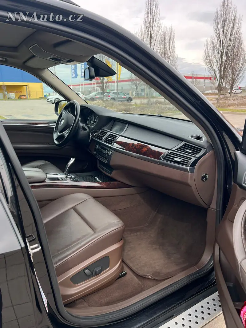BMW X5 – foto 9