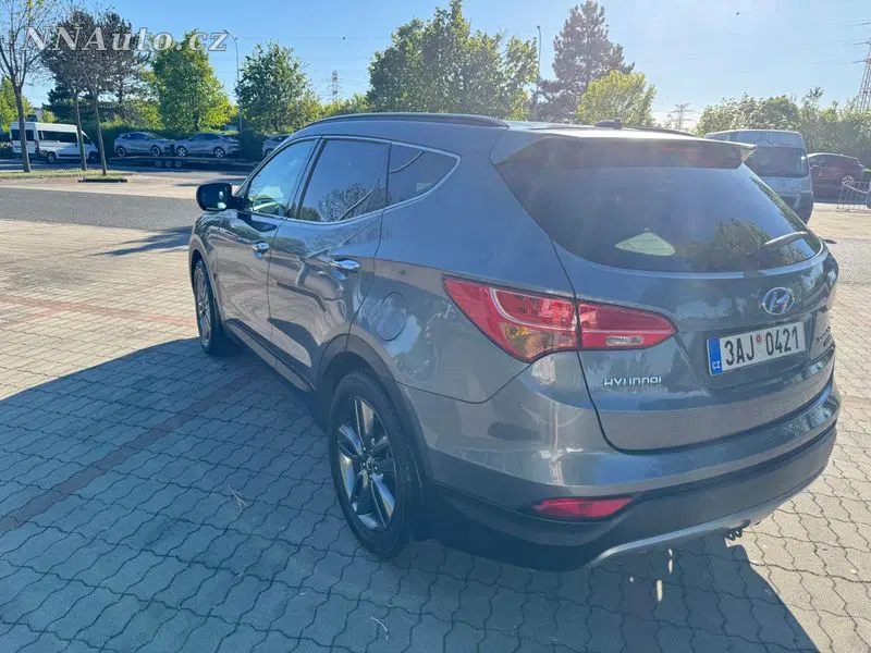 Hyundai Santa Fe 2013 – fotografie vozu
