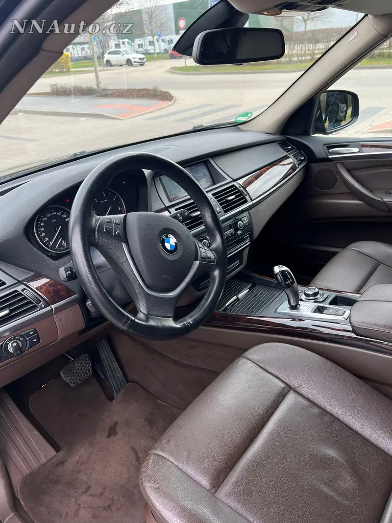 BMW X5 – foto 6