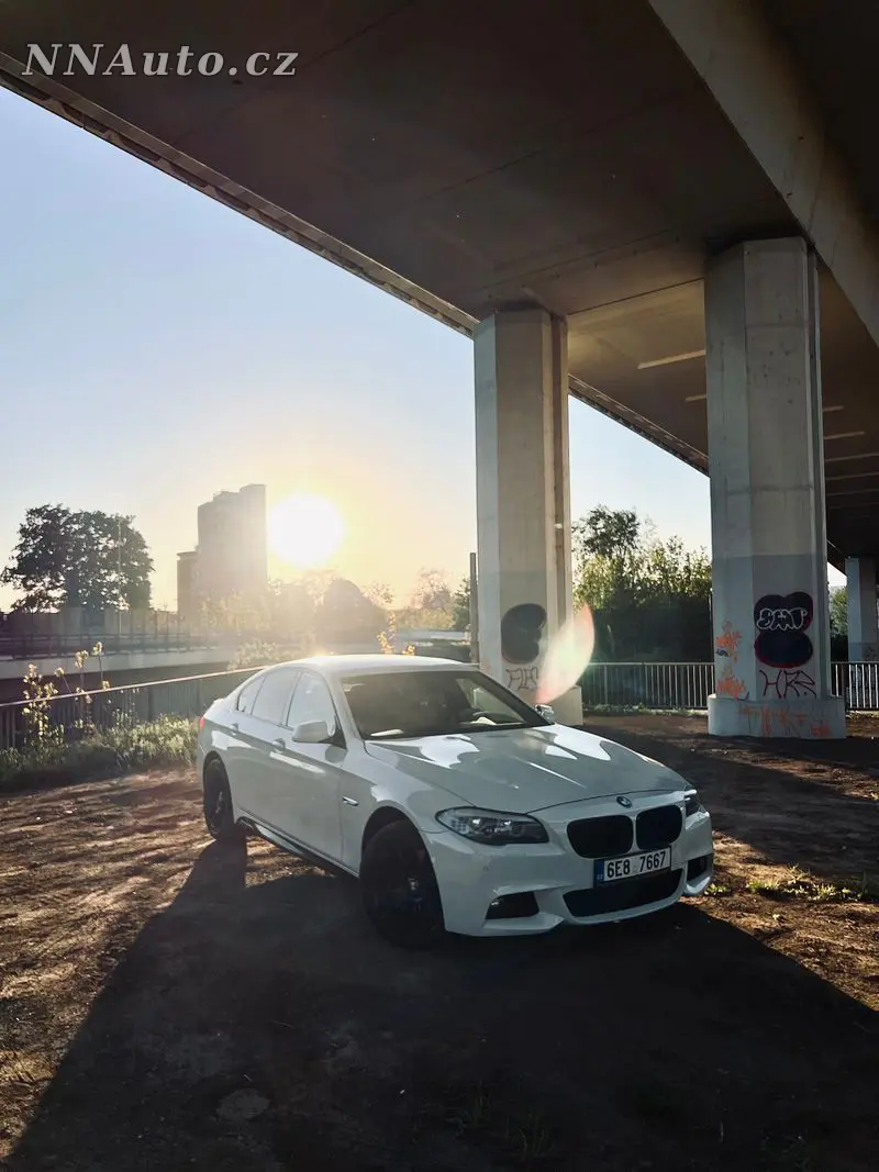 BMW 5-Series – foto 1