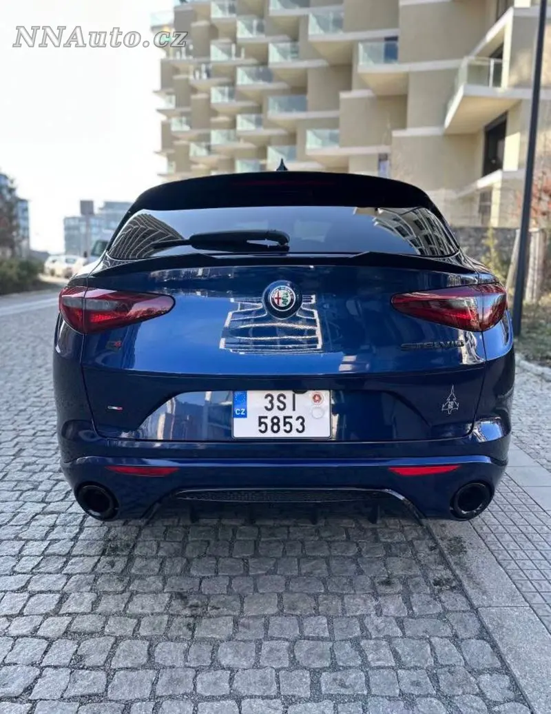 Alfa-romeo Stelvio – foto 2