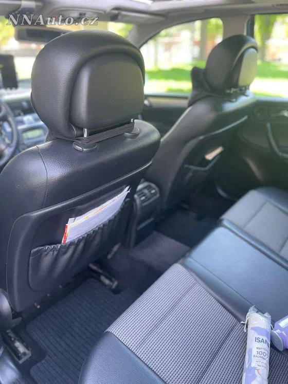 Mercedes-Benz C-Class 2006 na prodej – hlavní fotografie
