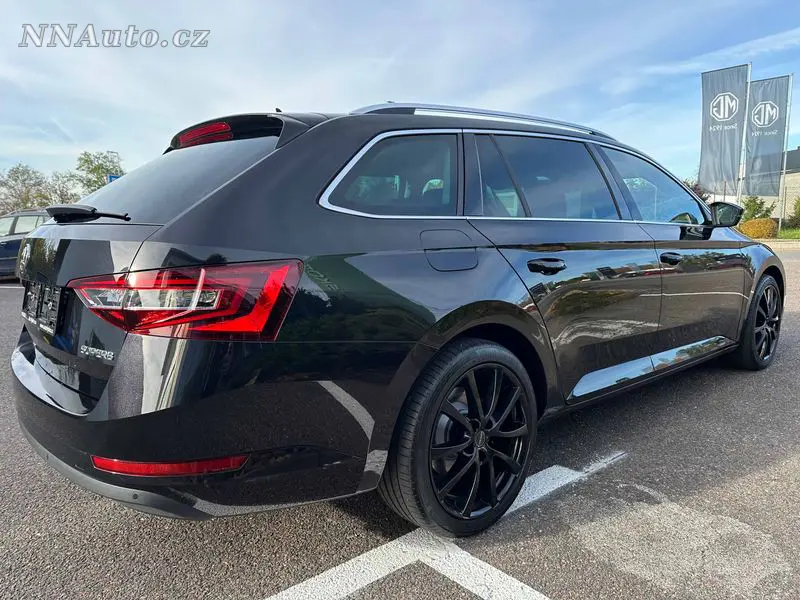 Skoda Superb – foto 4