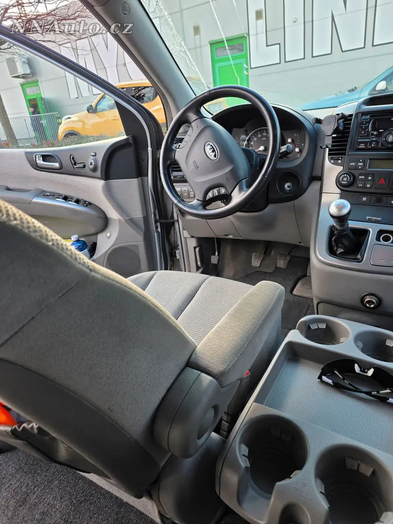 KIA Carnival – foto 10
