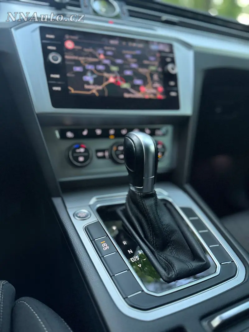 Volkswagen Passat – foto 9