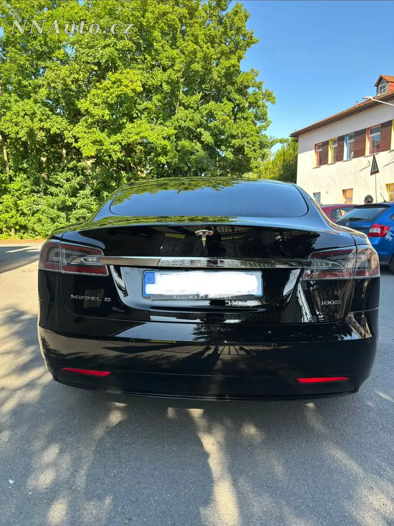 Tesla Model-S – foto 5