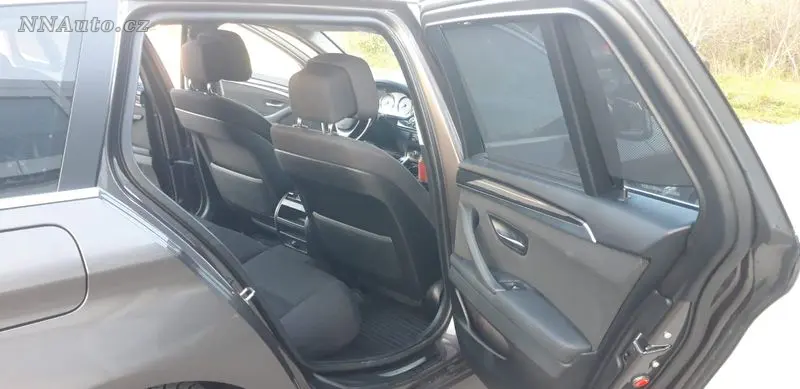 BMW 5-Series – foto 8