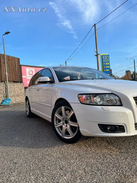 Volvo S40 2009 na prodej – hlavní fotografie