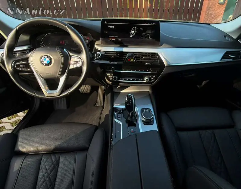 BMW 5-Series-Touring – foto 6