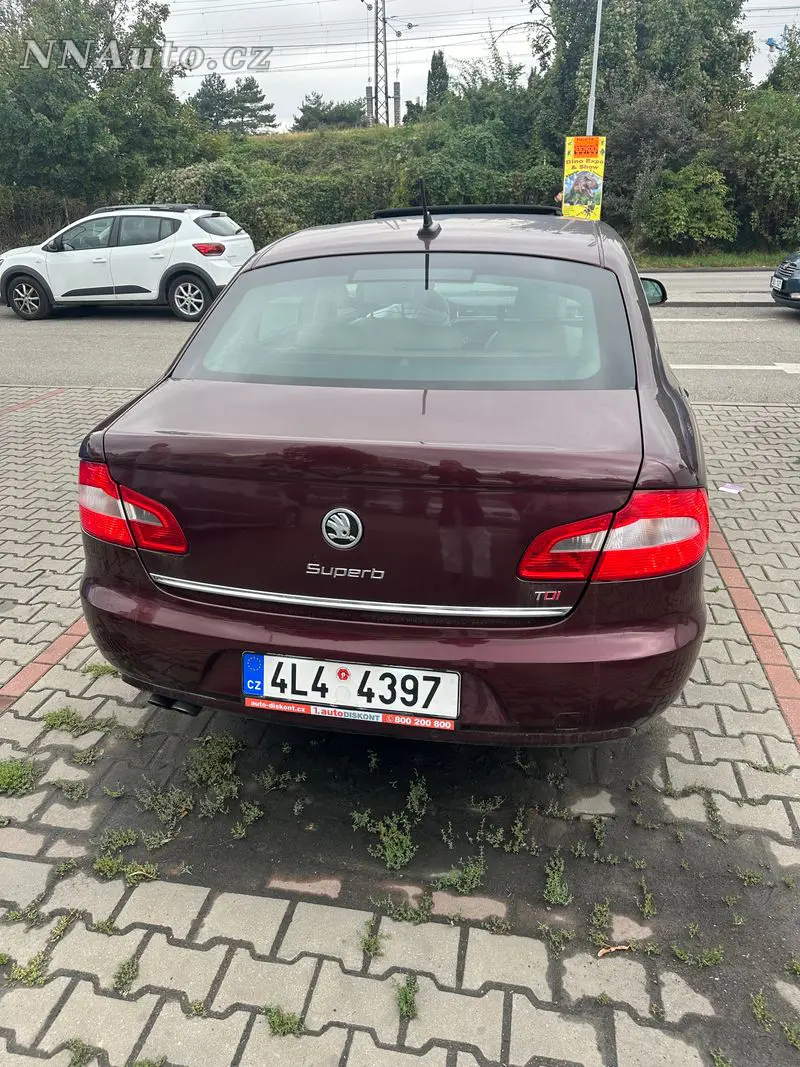 Skoda Superb – foto 8